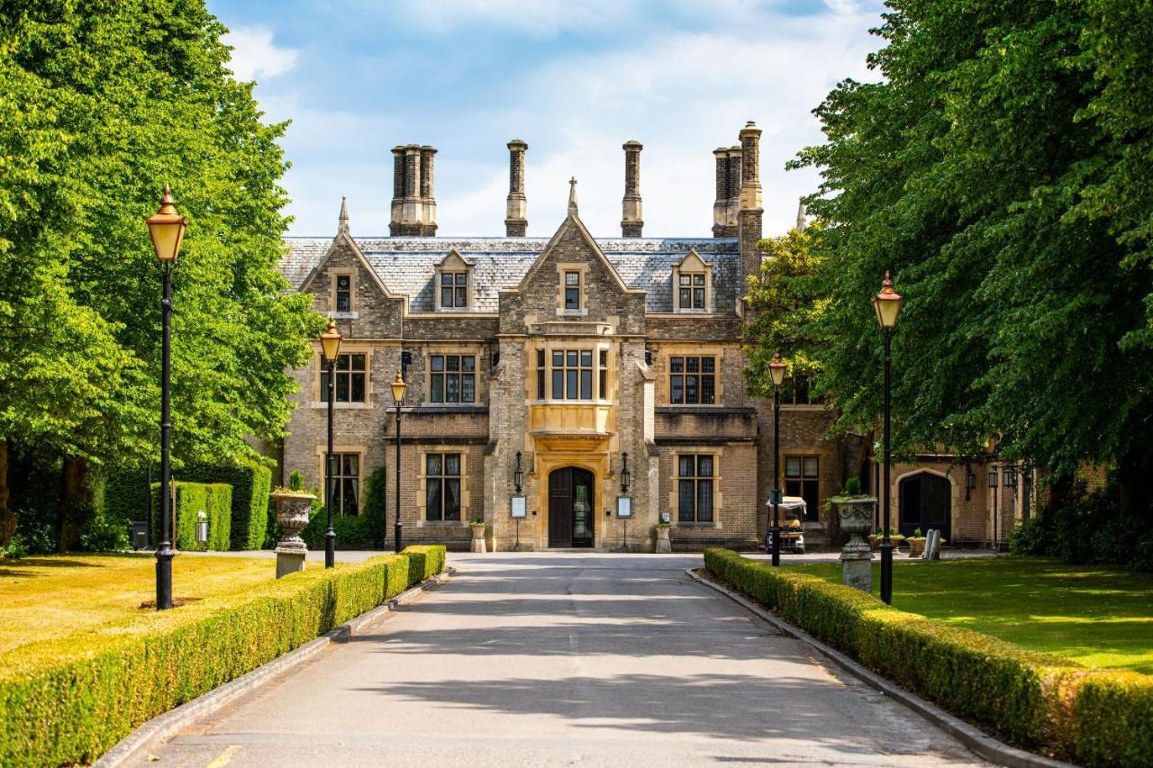 Foxhills Club & Resort Ottershaw Exterior foto